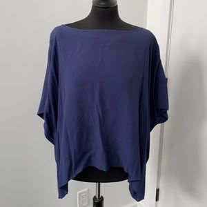 DVF wide arm top